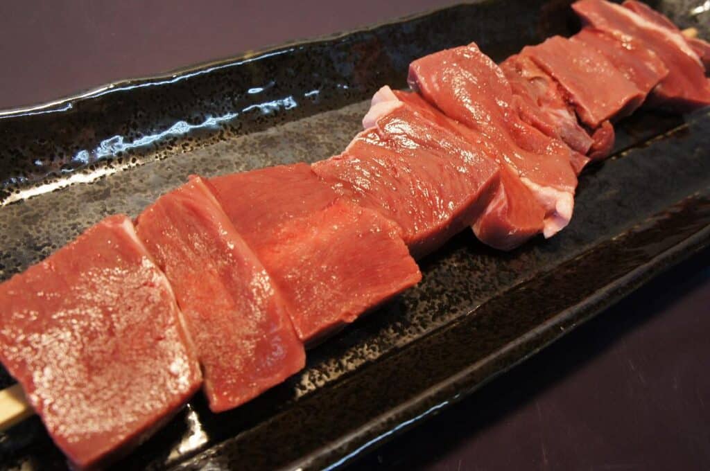 牛ハツ串(110g) 190円